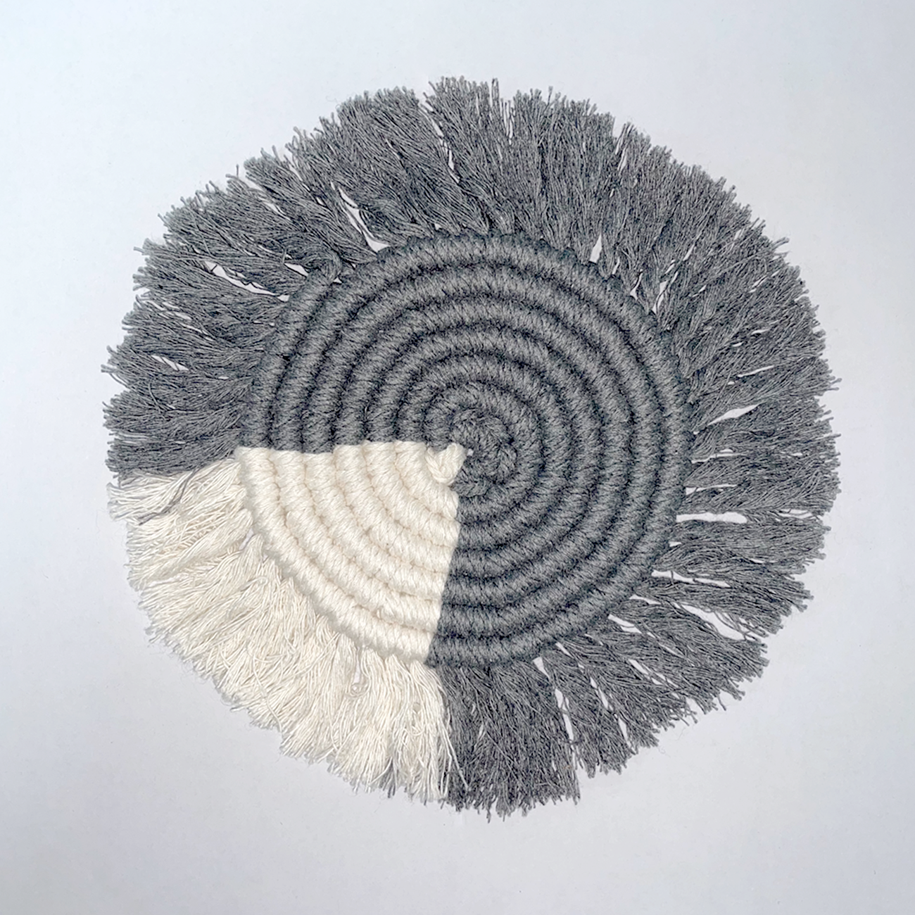 Macrame Handmade coaster - Decorated Pieces | Enoki Shop